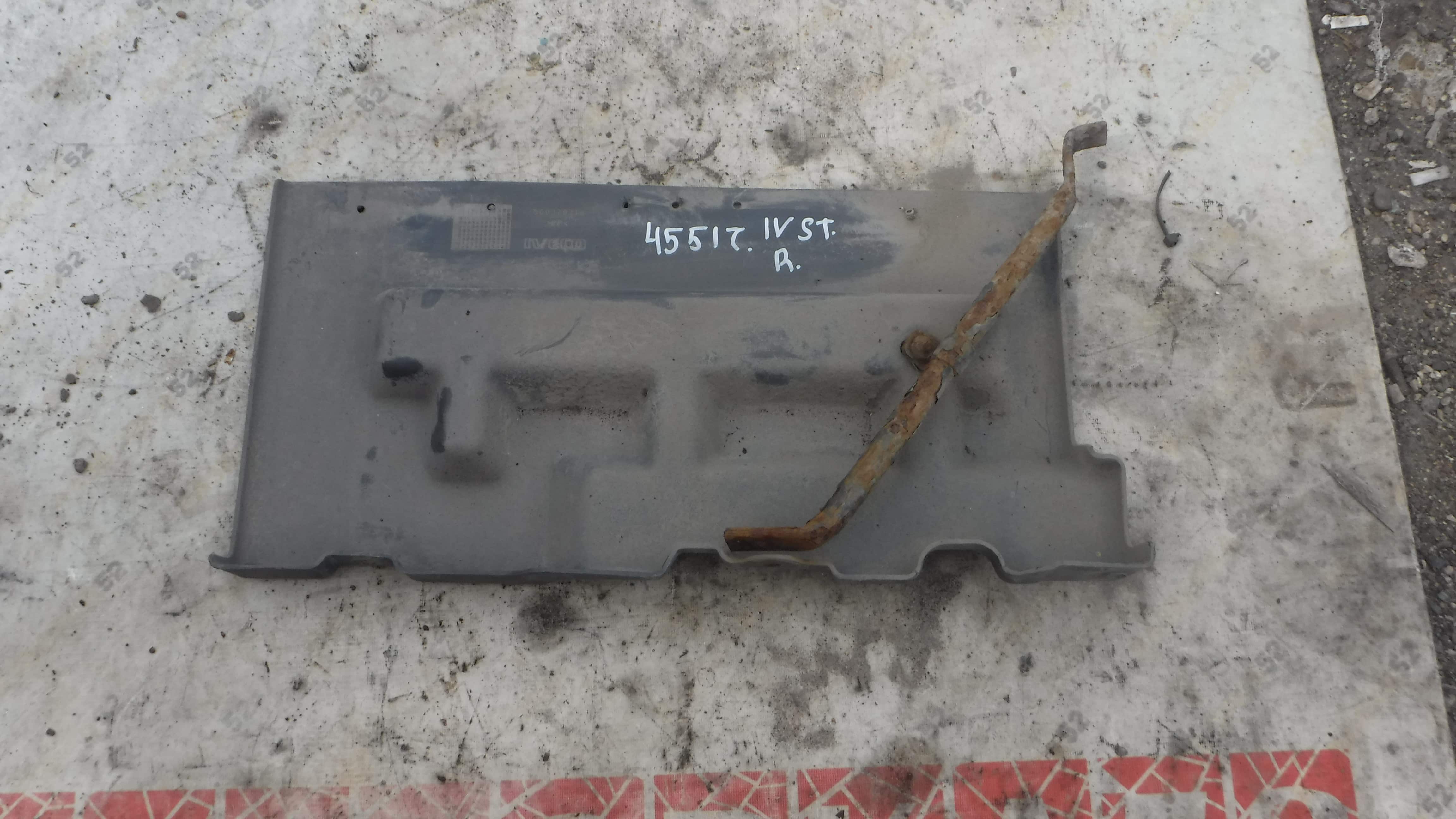 Подкрылок правый Ивеко Стралис Iveco Stralis 2002 Евро 3 Курсор 10 500370716